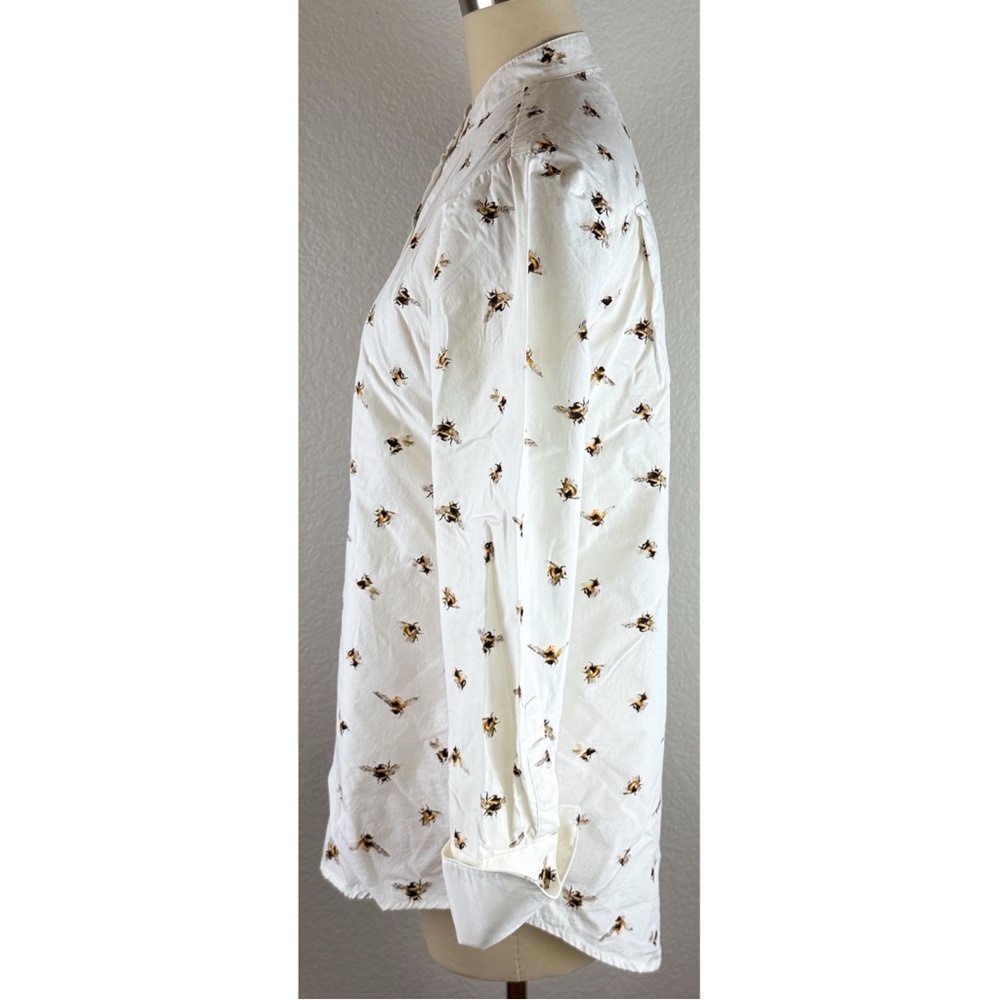 Victoria Beckham Women’s Button-Down  Cream Shirt w/Bumble Bees Print Small - Picture 2 of 11